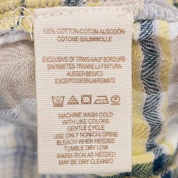 Free People 'One of the Guys' Oversized Plaid Button size small - Picture 4 of 10